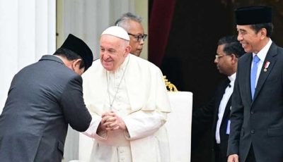 Agenda Lengkap Paus Fransiskus di Indonesia Hari Ini