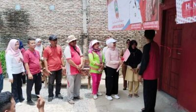 Serahkan Hasil Bedah Rumah di Kecamatan Palas
