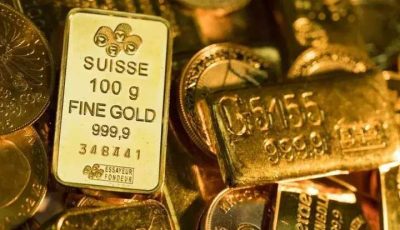 Harga Emas Turun Setelah Catat Rekor Tertinggi