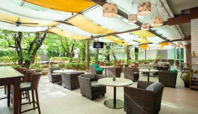 Jade Lounge & Terrace Swiss-Belresidences Kalibata - Oase Hijau untuk Meeting dan Hangout di Selatan Jakarta