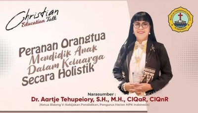 Peranan Orangtua Mendidik Anak Dalam Keluarga Secara Holistik