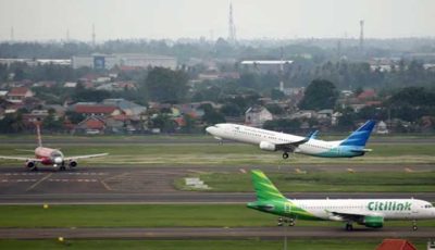 Kementerian BUMN Dukung Turunnya Harga Tiket Pesawat Di Libur Natal