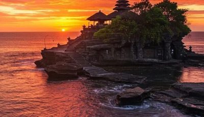 Warga Bali bersiaga menghadapi banjir rob di kawasan pesisir saat air laut pasang