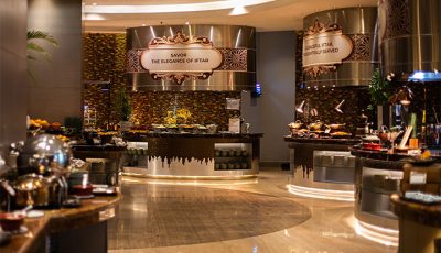 Mencicipi Hidangan Khas Timur Tengah Saat Berbuka Puasa di Novotel Tangerang