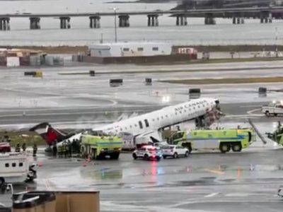 pesawat_air_canada_tabrakan