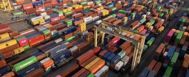 Ilustrasi_kegiatan_perdagangan_internasional_Indonesia