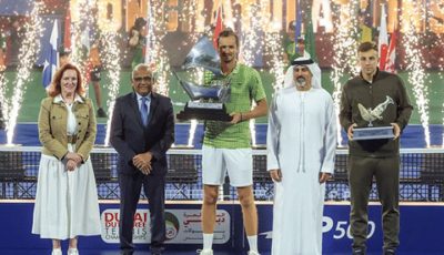 Daniil_Medvedev_saat_menjuarai_ATP_500_Dubai