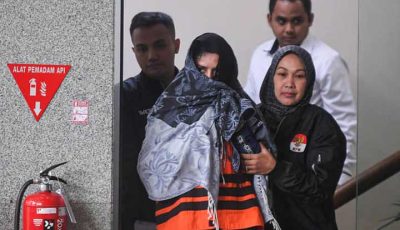 Konferensi pers KPK terkait kasus korupsi kepala daerah