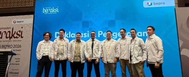 Giring Ganesha dan pengurus Beyond Professional usai Rapimnas Bepro