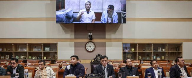 Amsal Sitepu usai divonis bebas di Pengadilan Negeri Medan