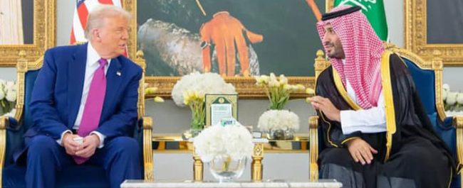 Trump berbicara via telepon dengan Putra Mahkota Arab Saudi MBZ membahas gencatan senjata Iran