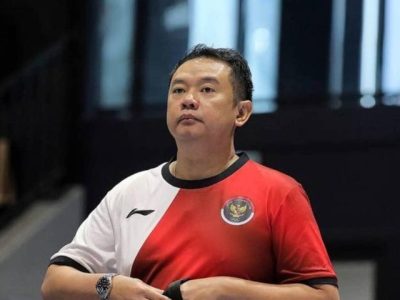 Kabid Binpres PP PBSI Eng Hian memberikan evaluasi performa Tim Uber Indonesia