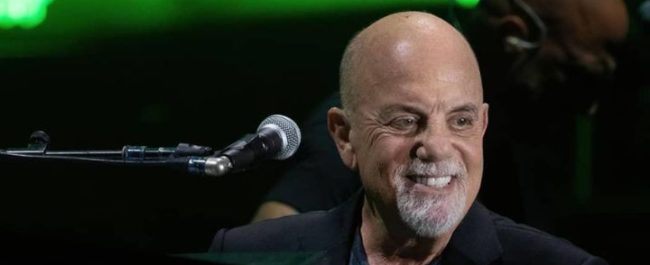 Penyanyi legendaris Billy Joel pelantun lagu Piano Man yang menolak proyek film biografi dirinya