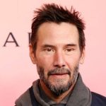 Aktor Keanu Reeves yang mengajukan permohonan keringanan hukuman untuk sutradara Carl Rinsch