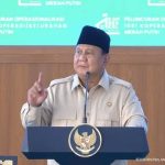Presiden Prabowo Subianto menyampaikan pidato KEM-PPKF RAPBN 2027 dalam Rapat Paripurna DPR RI
