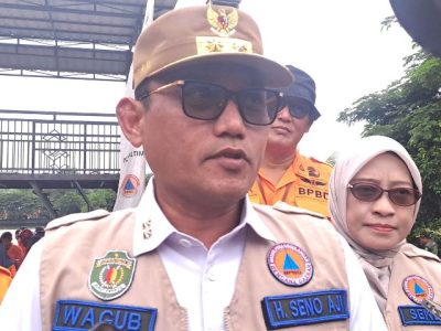 Wakil Gubernur Kalimantan Timur Seno Aji memberikan keterangan pers terkait isu hak angket DPRD