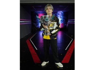 Kairi Rayelsdelsol alias Kairi ONIC dalam sesi konferensi pers peluncuran film Nobody Loves Kay di Senayan