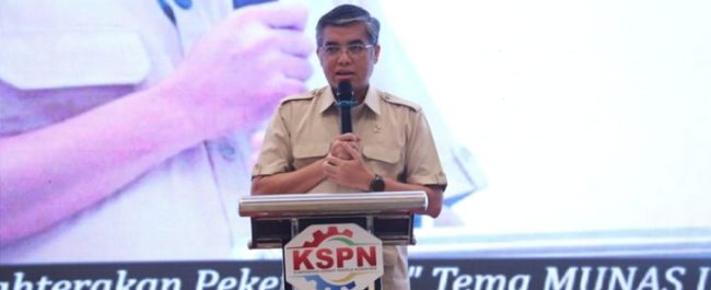 Menteri Ketenagakerjaan Yassierli saat membuka Rapimnas KSPN untuk membahas penguatan regulasi ketenagakerjaan di era ekonomi digital