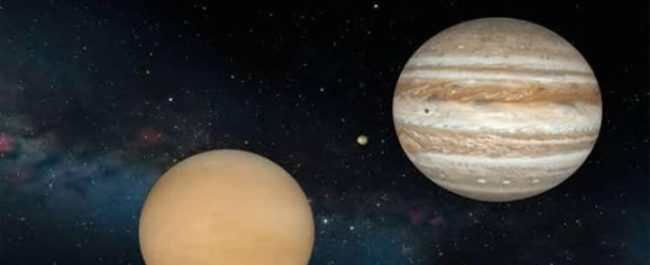 Ilustrasi fenomena astronomi konjungsi antara planet Venus dan Jupiter yang tampak berdekatan di langit malam