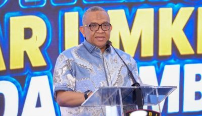 Wamenaker Afriansyah Noor saat memberikan sambutan dalam pembukaan Bhayangkara Presisi Job Fair dan Bazaar UMKM Polda Jambi
