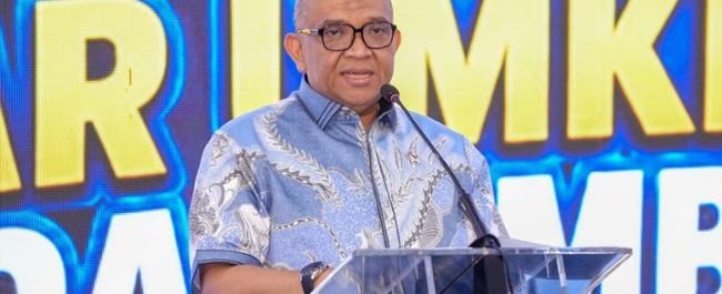 Wamenaker Afriansyah Noor saat memberikan sambutan dalam pembukaan Bhayangkara Presisi Job Fair dan Bazaar UMKM Polda Jambi