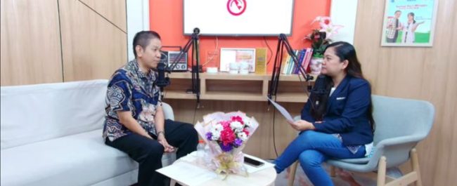 Business Coach Sugeng Santoso saat memberikan edukasi strategi keluar dari growth trap dan mengatasi bisnis stagnan