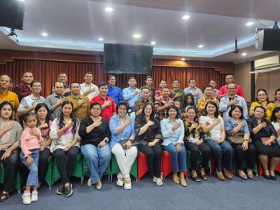 Suasana persekutuan rutin dan diskusi pelayanan para hamba Tuhan ENONI Keriso Tangerang Raya di GBI Sangkakala