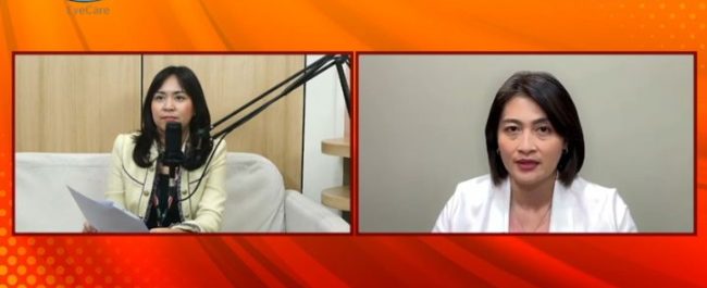 Dokter spesialis mata dr. Rien Widyasari SpM saat memberikan pemaparan mengenai persiapan dan perawatan prosedur LASIK mata