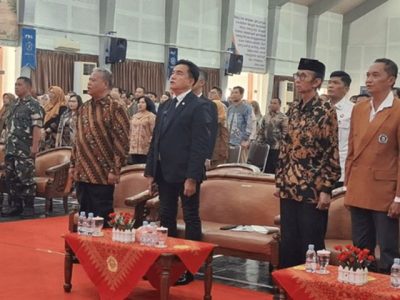 Menteri Koordinator Yusril Ihza Mahendra saat memberikan Orasi Kebangsaan dalam kuliah umum ilmiah