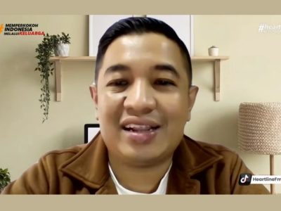 Praktisi HRD Anung Prakoso saat membagikan pemaparan materi mengenai strategi bangkit dari PHK dan upskilling di era AI