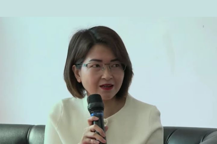 Psikolog Klinis Monica Sulistiawati