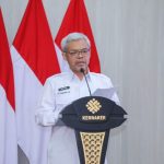 Sekretaris Jenderal Kemnaker Cris Kuntadi saat memberikan arahan mengenai pemanfaatan AI dalam analisis pasar kerja