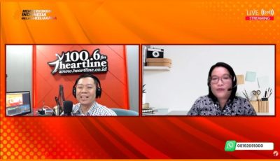 Ibu Gerna Situmeang MA dari Yayasan Busur Emas saat membagikan pemaparan materi mendidik anak mandiri atau penurut di program Parenting with Heart Radio Heartline