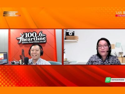 Ibu Gerna Situmeang MA dari Yayasan Busur Emas saat membagikan pemaparan materi mendidik anak mandiri atau penurut di program Parenting with Heart Radio Heartline