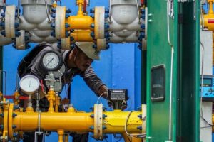 Ilustrasi instalasi jaringan gas bumi PGN yang melayani rumah tangga di kawasan perumahan Tangerang Selatan