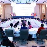 Dirjen PHI dan Jamsos Kemnaker Indah Anggoro Putri saat menyampaikan usulan penguatan indikator kesempatan kerja inklusif dalam forum ketenagakerjaan ASEAN di Bangkok