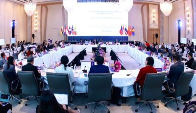 Dirjen PHI dan Jamsos Kemnaker Indah Anggoro Putri saat menyampaikan usulan penguatan indikator kesempatan kerja inklusif dalam forum ketenagakerjaan ASEAN di Bangkok