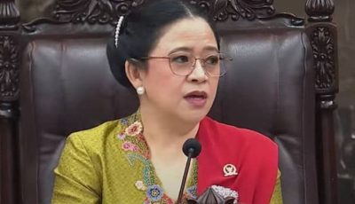Ketua DPR RI Puan Maharani memberikan keterangan pers terkait jadwal pemilu lima tahunan di Kompleks Parlemen Senayan Jakarta