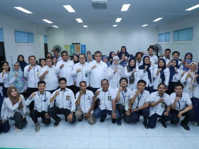 Menteri Ketenagakerjaan Yassierli saat memberikan arahan mengenai transformasi pengelolaan Keselamatan dan Kesehatan Kerja di Balai K3 Makassar