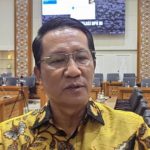 Menteri Hukum Supratman Andi Agtas memberikan keterangan resmi terkait penanganan kasus hukum pilot asal Malaysia yang diduga membawa puluhan ribu butir ekstasi