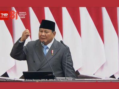 Presiden Prabowo Subianto menyampaikan pidato kenegaraan dalam Sidang Tahunan MPR dan Sidang Bersama DPR dan DPD di Gedung Parlemen Jakarta