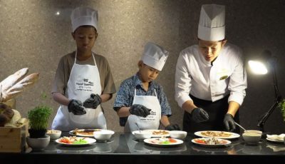 Anak-anak SOS Children's Villages saat mengikuti kegiatan edukasi profesi perhotelan dalam program CSR Santika Indonesia Hotels & Resorts