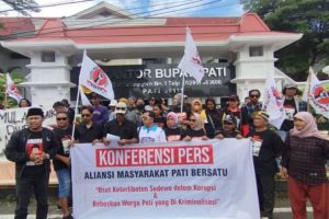 Ilustrasi ruang digital media sosial dan gawai terkait penyebaran manipulasi informasi serta perang kognitif di tengah aksi demonstrasi
