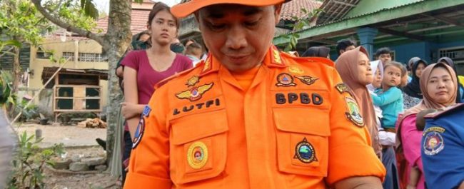 Kepala BPBD Provinsi Banten memberikan keterangan terkait situasi pascaerupsi Gunung Anak Krakatau