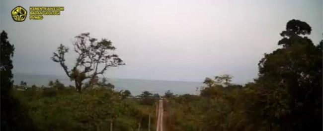 Pantauan visual aktivitas vulkanik Gunung Anak Krakatau yang berstatus Level III Siaga