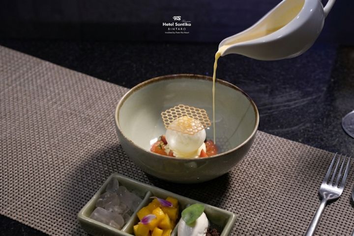 Santika Spesial September - Tropical Mango Sago