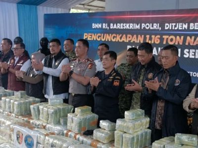 Tim gabungan Bea Cukai BNN dan Polri amankan kapal MT Global 168 pembawa 1,16 ton ketamin di Sumatra Utara Radio Tangerang Heartline FM