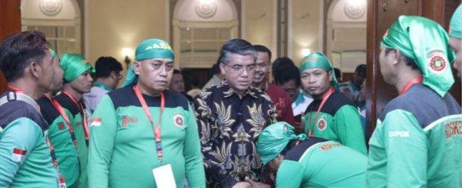 Menaker Yassierli menghadiri Munas FSP KEP KSPI bahas implementasi UU Pelindungan Ketenagakerjaan liputan Radio Tangerang Heartline FM