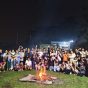Jemaat GAB CWCC berkumpul bersama dalam ibadah syukur retreat perayaan HUT ke-6 di kawasan Puncak Bogor
